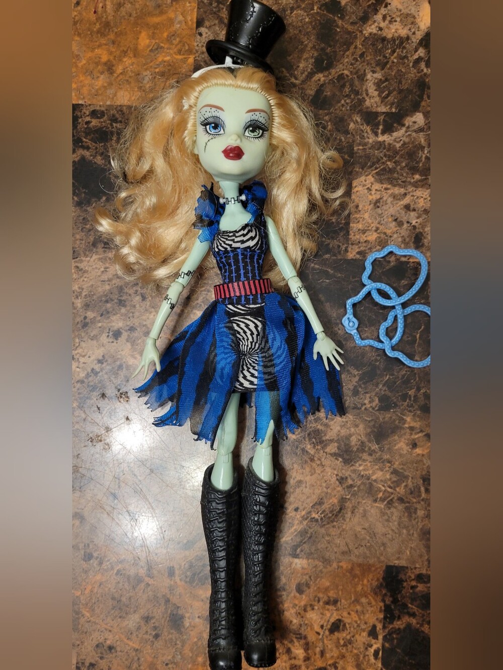 G1 Monster High Frankie Stein Freak Du Chic